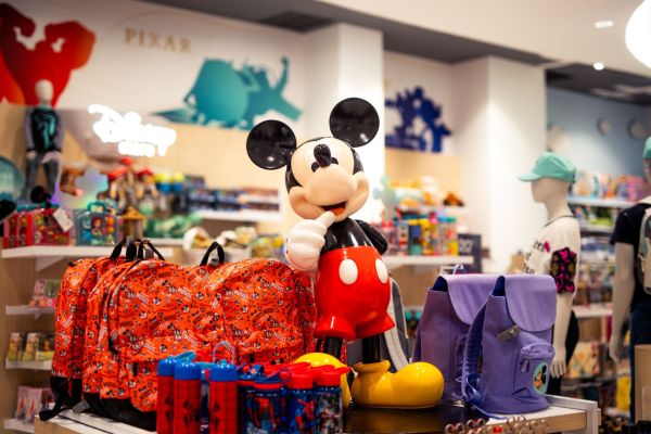 Découvrez boutique stitch: votre univers disney préféré