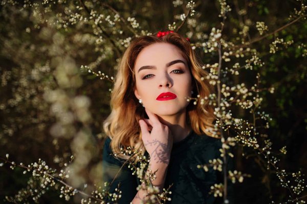 Quels critères pour sélectionner des combinaisons-pantalons élégantes pour des diners professionnels ?